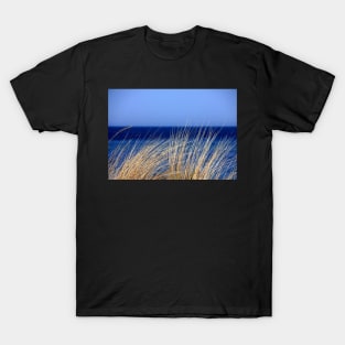 SEAGRASS ON THE SEA SHORE DESIGN T-Shirt